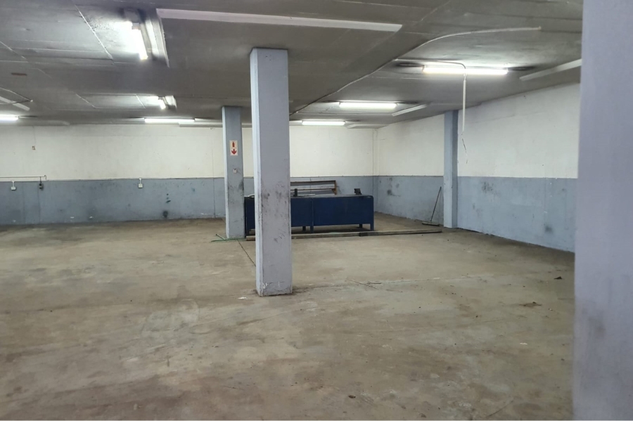 To Let commercial Property for Rent in North End Eastern Cape